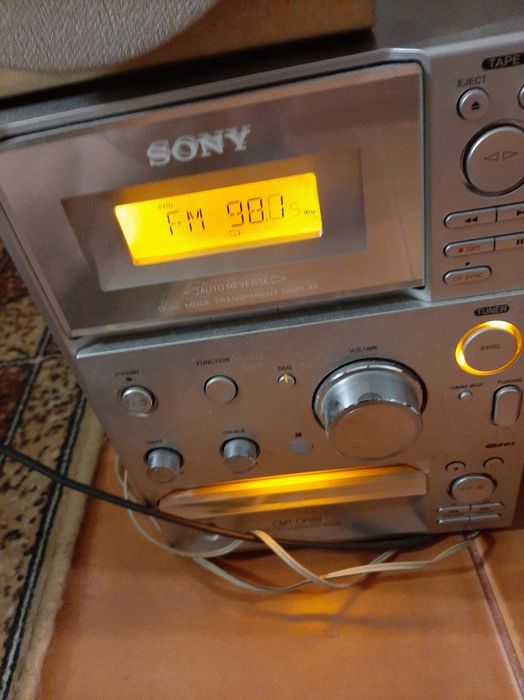 Музичний центр sony