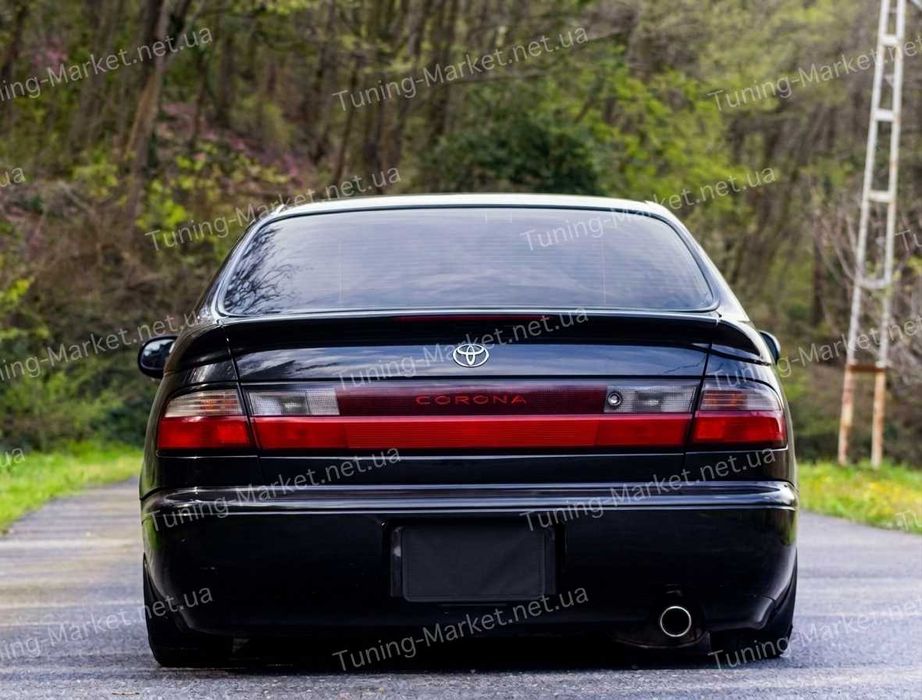 Спойлер на крышку багажника Toyota Carina E T190 sedan liftback, Тюнинг Тойота Карина Е Седан Хэтчбек