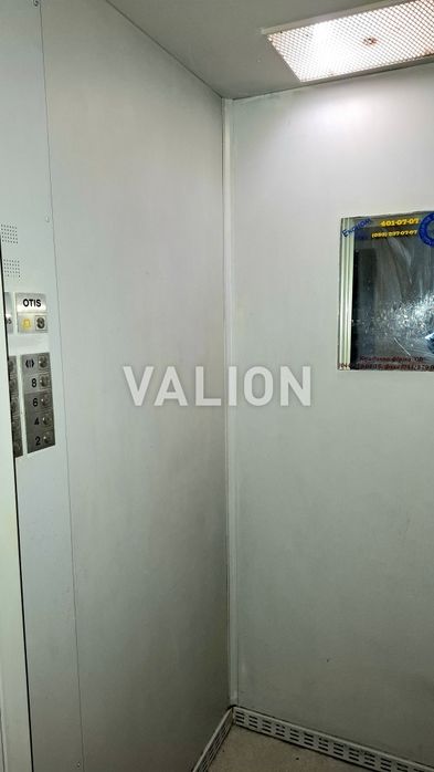 Продаж 1-кімн. квартири вул. Липківського (Урицького), метро Вокзальна