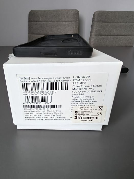 Honor 70 + pudełko