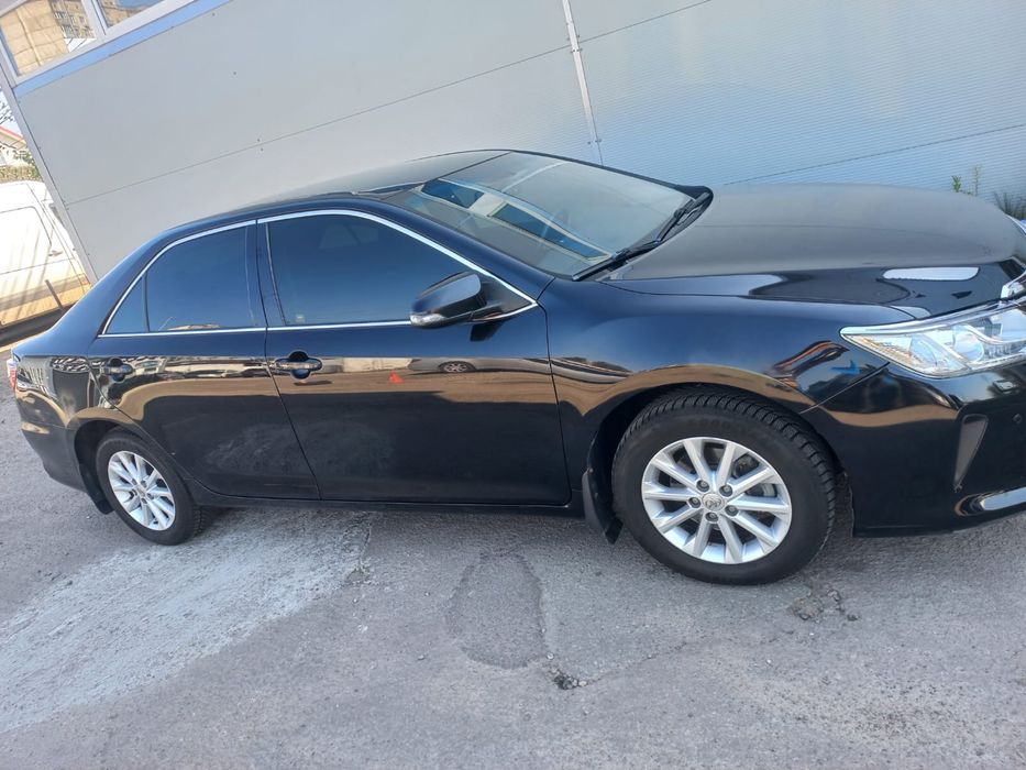 Продам TOYOTA CAMRY  55 2016