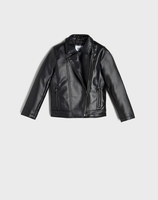 Куртка шкіряна на дівчинку