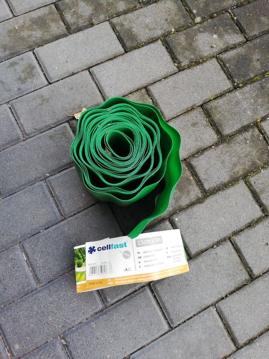 Obrzeze ogrodowe 9m