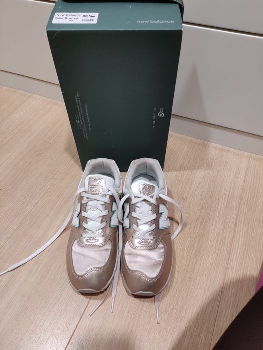 Sapatilhas New balance 574, em muito bom estado, tamanho 37