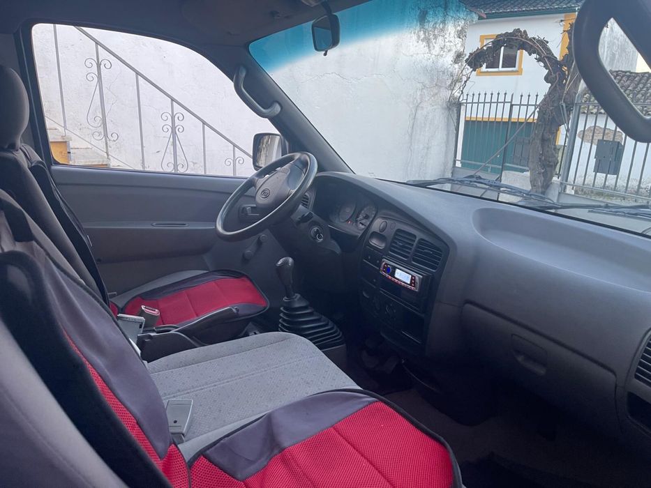Carrinha Kia Pregio