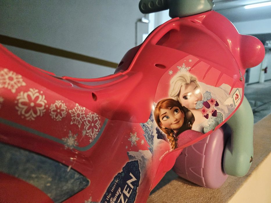 Triciclo da frozen