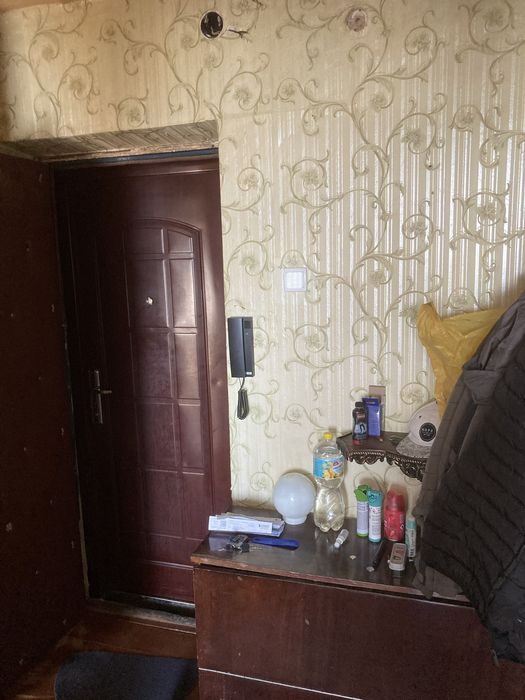 Продам 2 комнатную квартиру Самарський район