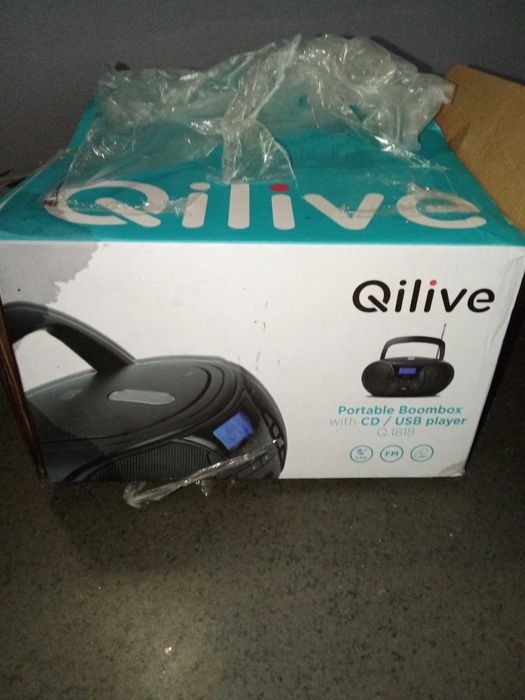 Radio novo em folha na caixa  marca quilive