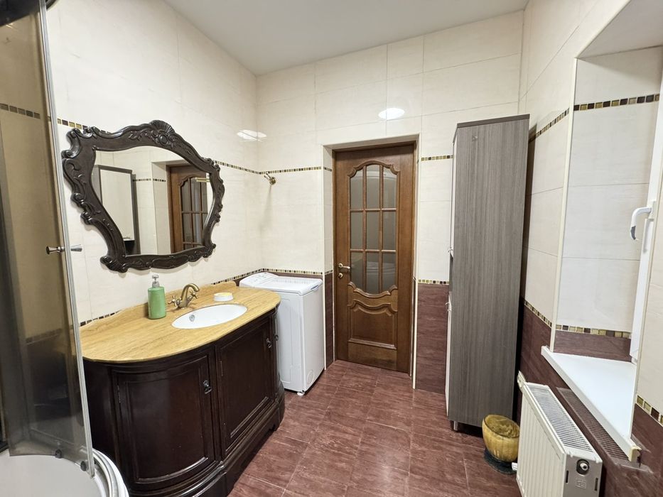 Оренда Будинку Черёмушки гараж двір теплий будинок