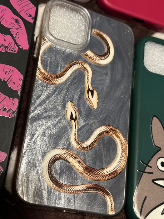 Продам чохли на iPhone 11