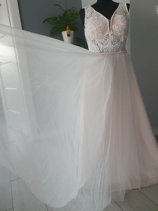 Suknia ślubna.Kaledonia.