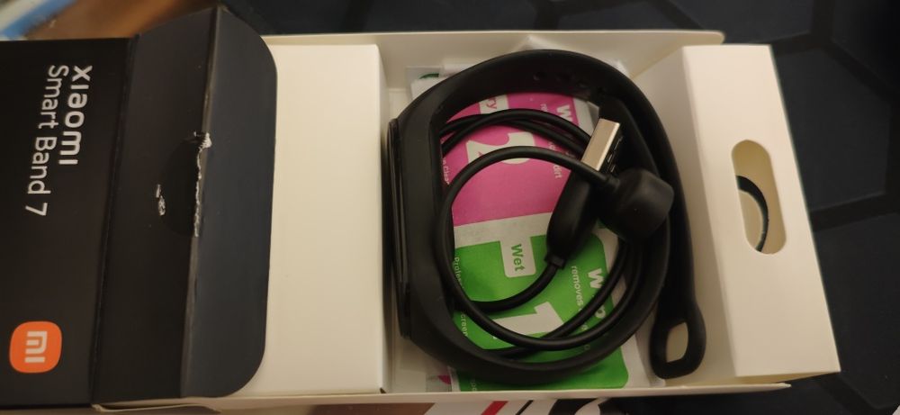 15€  Xiaomi Smart Band 7