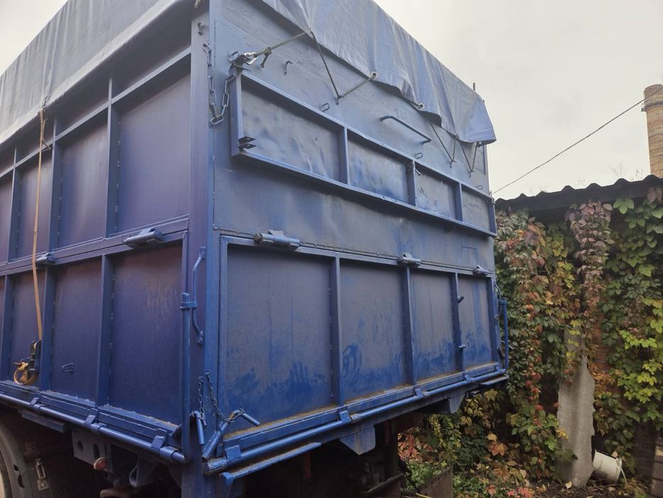 Renault Magnum тягач з причепом Рено Магнум