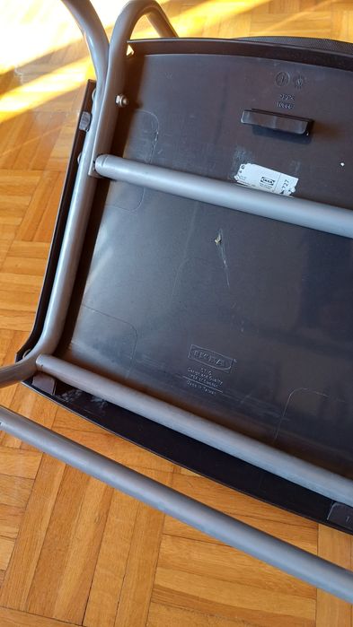 2 Cadeiras altas como novas