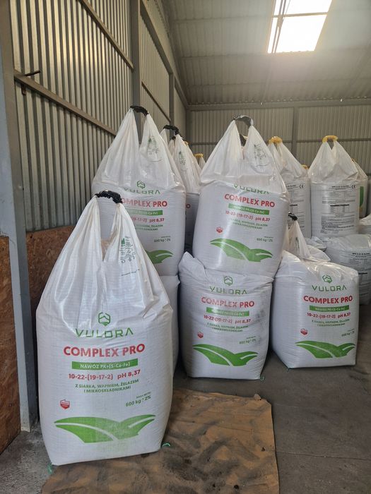 PK 10-22 + 19 siarka 17 wapno 2 żelazo jak NPK