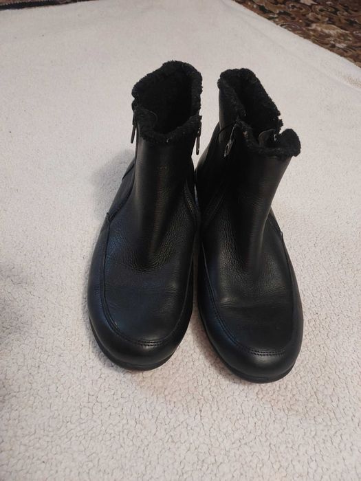 Продам ботінки, осінні,ортопердичні