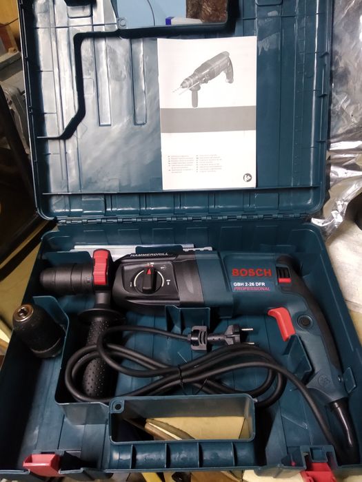 Перфоратор Bosch Professional