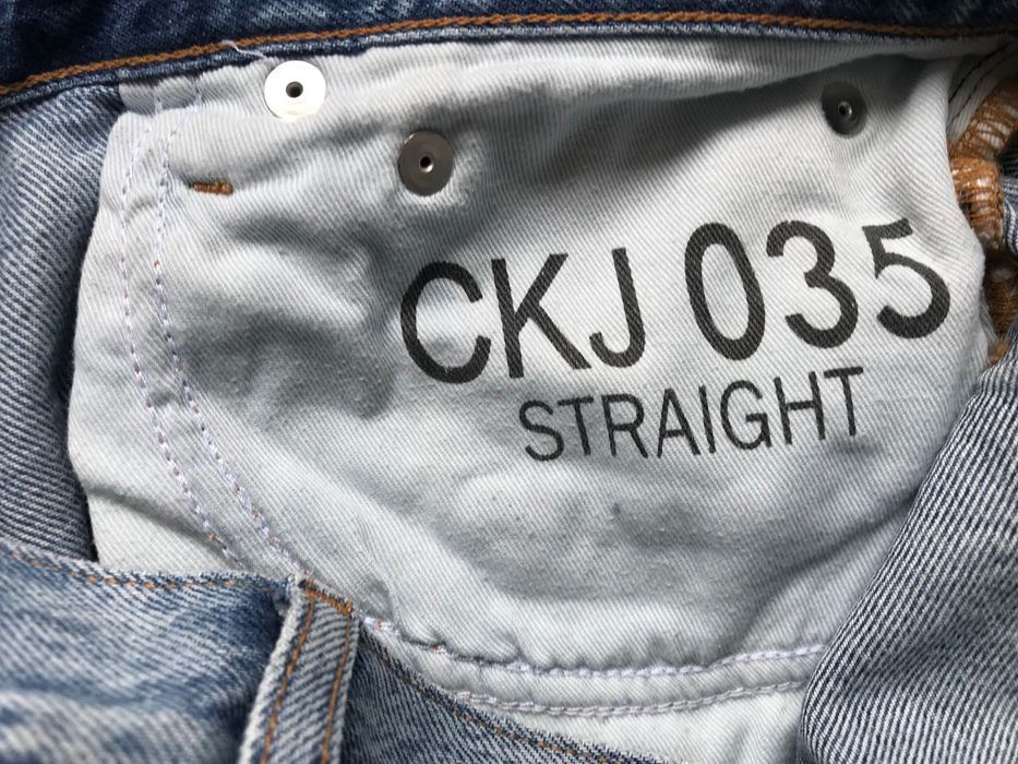 Spodnie marki Calvin Klein 29x32