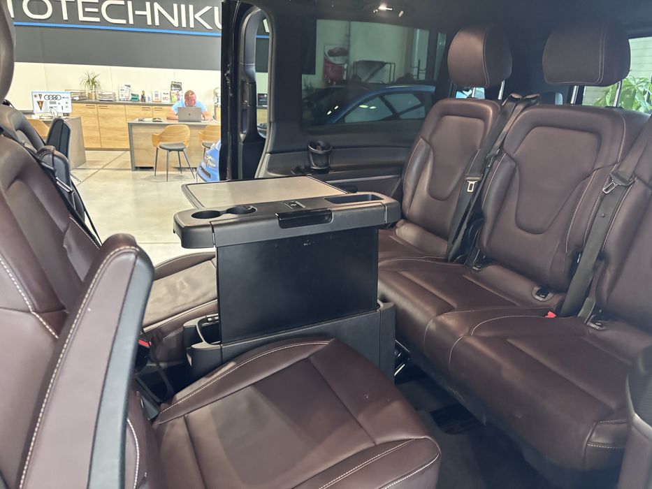 Wynajem busa VIP Mercedes V 4x4 Elbląg Braniewo Olsztyn