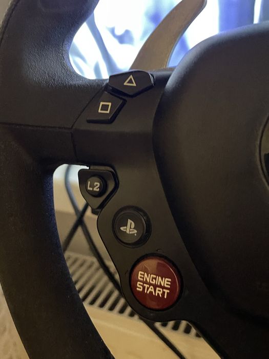 Игровой руль Thrustmaster T80 Ferrari