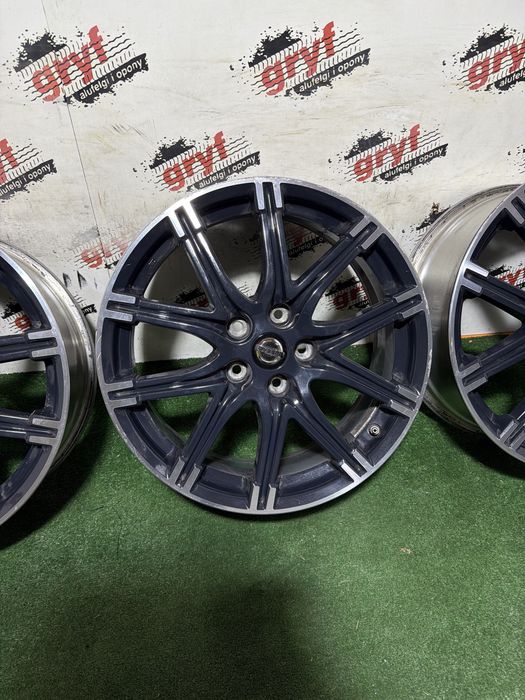 Komplet alufelg 5x114.3 18” nissan juke nismo dachia renault