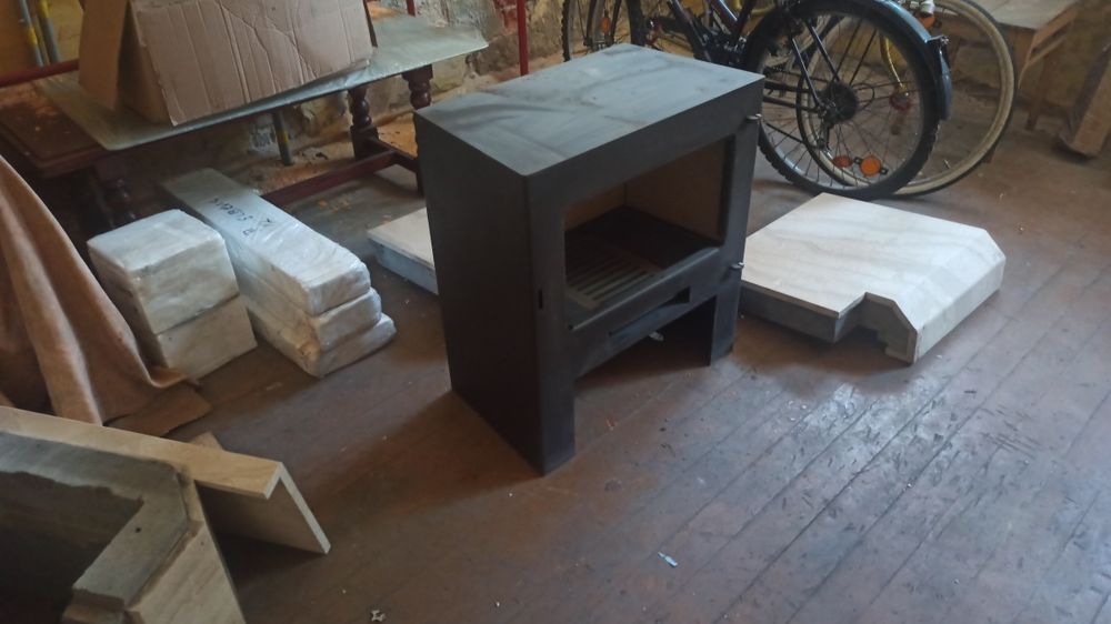 Kominek ,piec wolnostojący marki Panadero