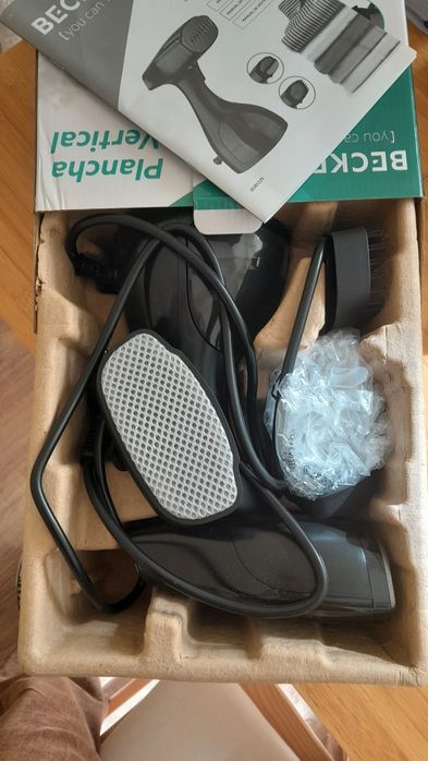 Ferro de engomar vertical Becken