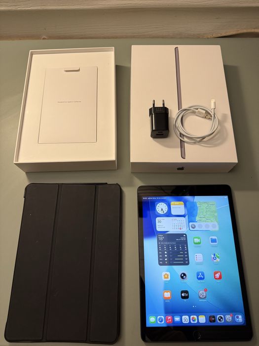 Apple iPad 10.2" 8th Generation 2020 Space Grey64739753326082121