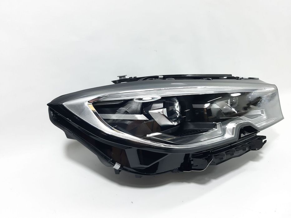 Фара передня права BMW 3 2019-2023 63118496160