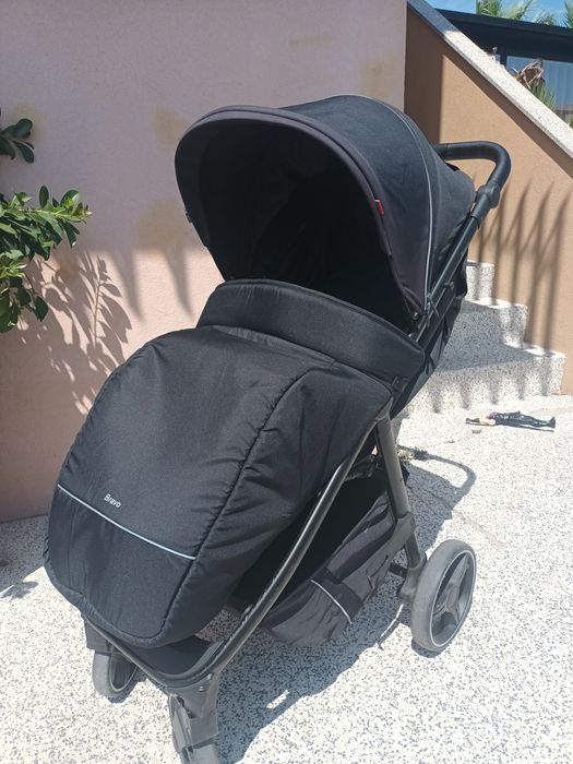 Carrinho bebé de passeio
