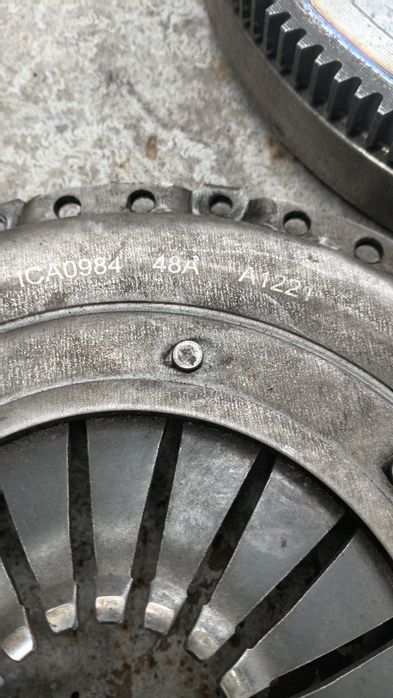 Комплект сцепления   038d 03l golf 6,Octavia a5