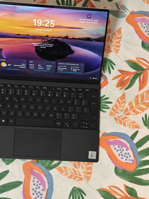 Aluminiowy Dell XPS 13 9000 i7-10generacji, 512GB Dysk SSD, bateria excellent 4 godziny pracy, ładowarka