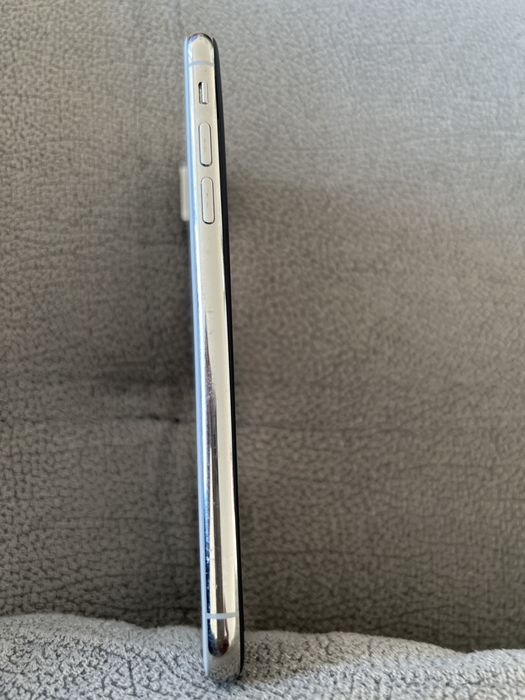 IphoneXS usado como movo