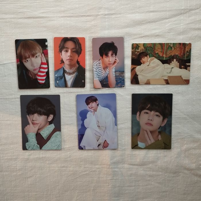 Продаж BTS картки