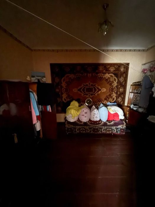 Фасадна частина будинку Центр