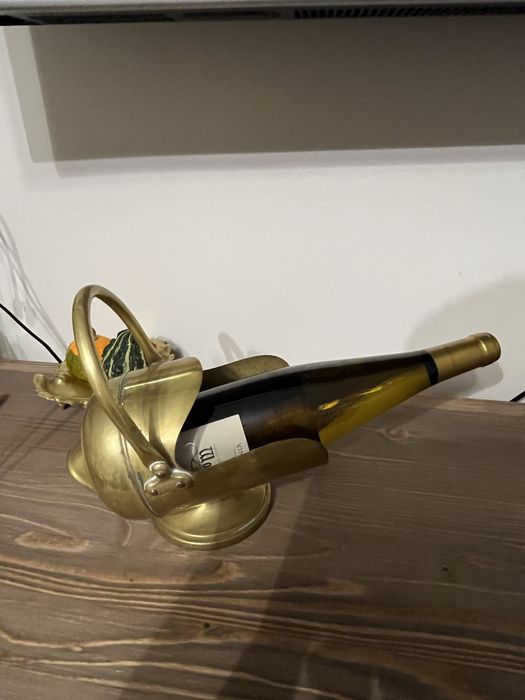 Stary dekoracyjny stojak na wino butelke mosiądz
