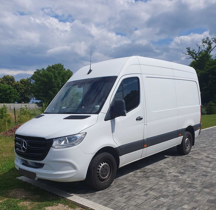 Uslugi transportowe bus 3.5t plus laweta autopomoc 9t