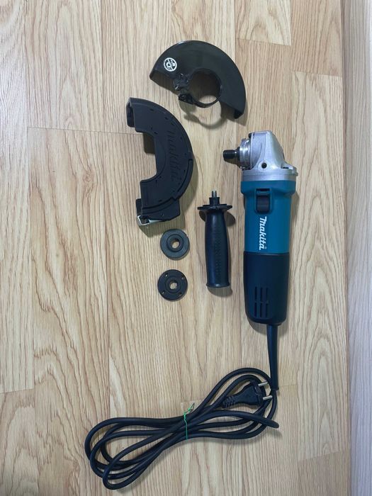 Makita 9558HNR Кутова шліфувальна машина (оригінал, 2025р., як нова)