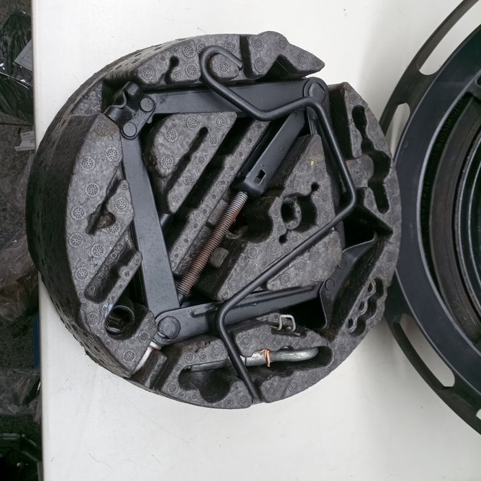 Kit pneu suplente - OPEL ASTRA H Combi (A04) | 04 - 14