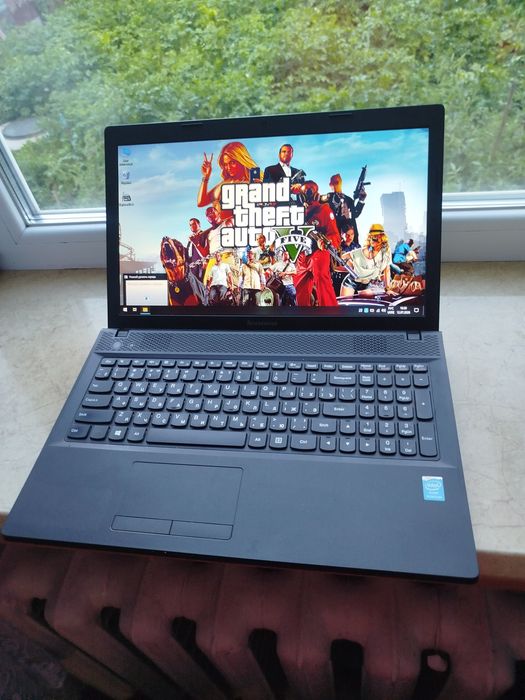 Ноутбук Lenovo g500 15.6" pentium 2020m Батарея 2 години