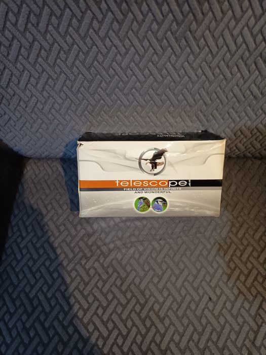 Telescópio monocular portátil