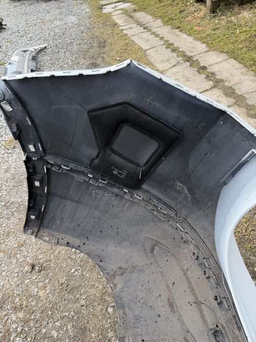 Бампер задній  Тігуан Volkswagen Tiguan 2022