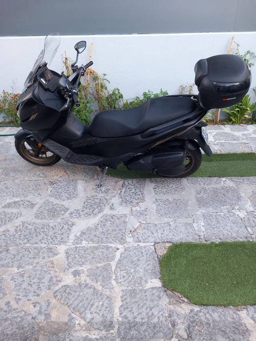 Baixa de preço Zontes 350e  de garagem