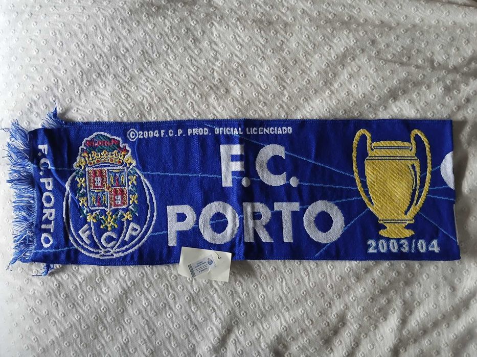 Cachecol F. C. Porto - Campeão Europeu 2003/2004