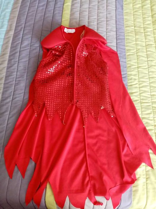 Fantasia de Carnaval / Halloween - Diabo ( 6 a 8 Anos )