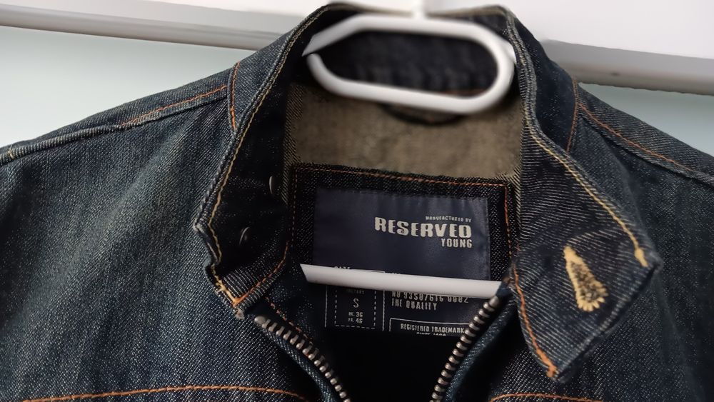 Ładna kurtka dżinsowa Reserved r.S