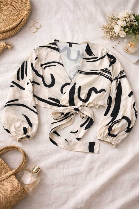 Stylowa bluzka wiązana