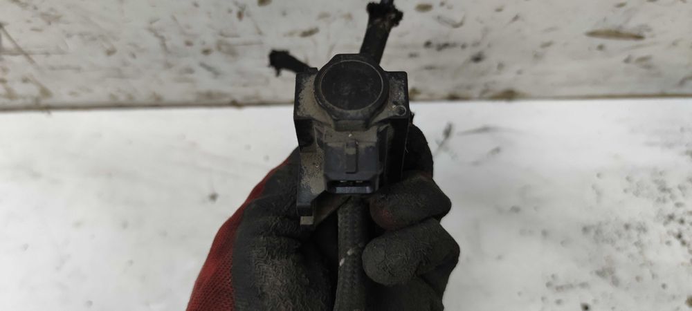 Audi A3 8L VW Golf IV Bora 1.9 TDI Zawór Podciśnienia