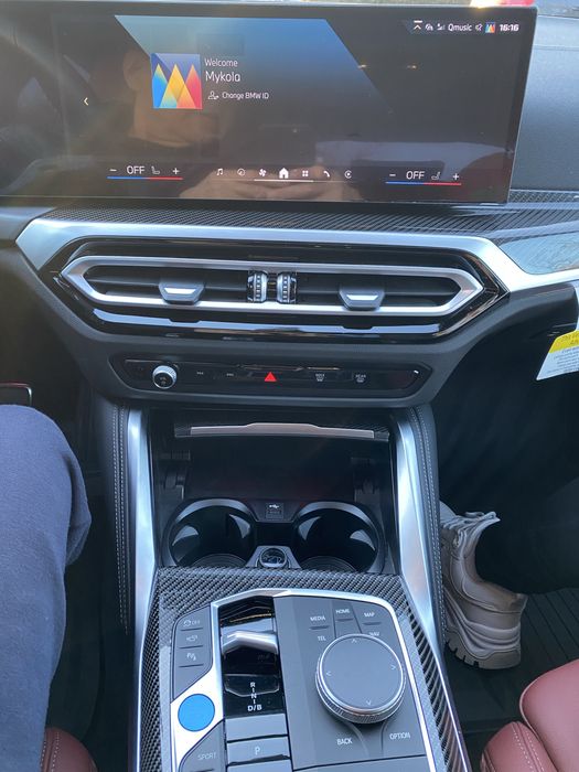 Продам свй автомобиль BMW I4 M50 2023 г пригнаный из Америки.