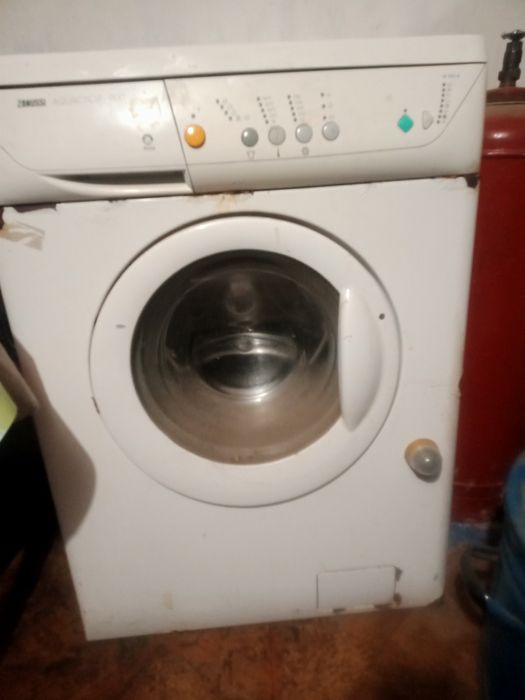 Стиральная машина. ZANUSSI